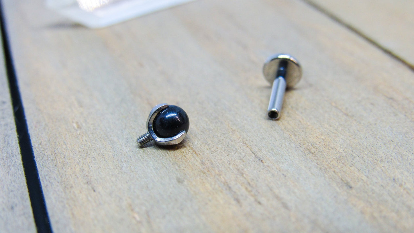 14g Titanium flat back labret 4mm Onyx semi precious stone internally threaded lip conch earlobe tragus helix piercing stud hypoallergenic - SirenBodyJewelry