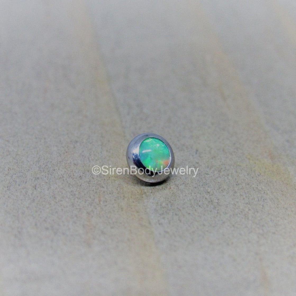 16g green opal titanium flat back labret stud