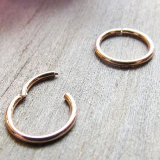 14k Solid Gold Cartilage Hoop Earrings Jewelry - Enso | Studio Meme –  Studio Meme - Dainty Tribal Jewelry