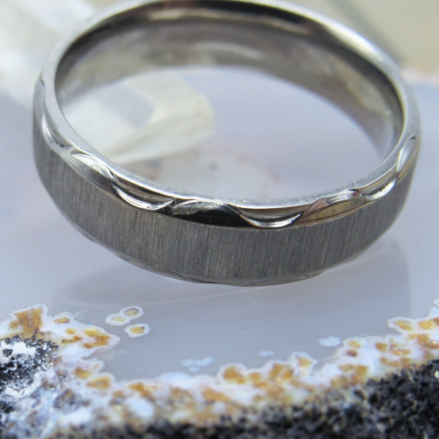 Mens titanium engagement wedding ring size 10 brushed center tribal border design 6mm width hypoallergenic jewelry - Siren Body Jewelry