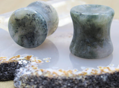 Moss agate stone plug earrings 00g concave set stretched earlobe piercing jewelry - Siren Body Jewelry