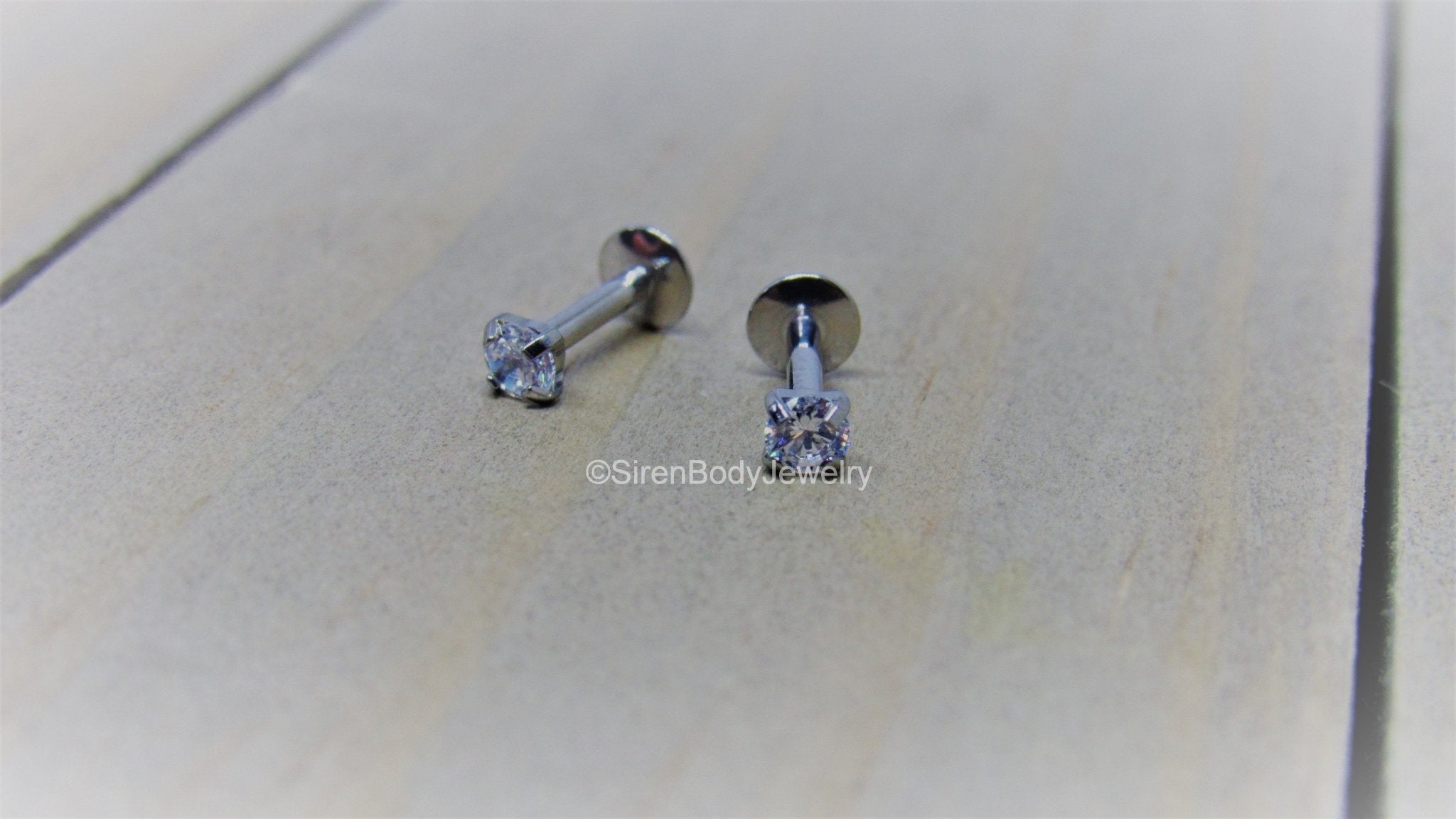Clear cz gemstone titanium flat back labret stud earring 16g 3mm prong ...